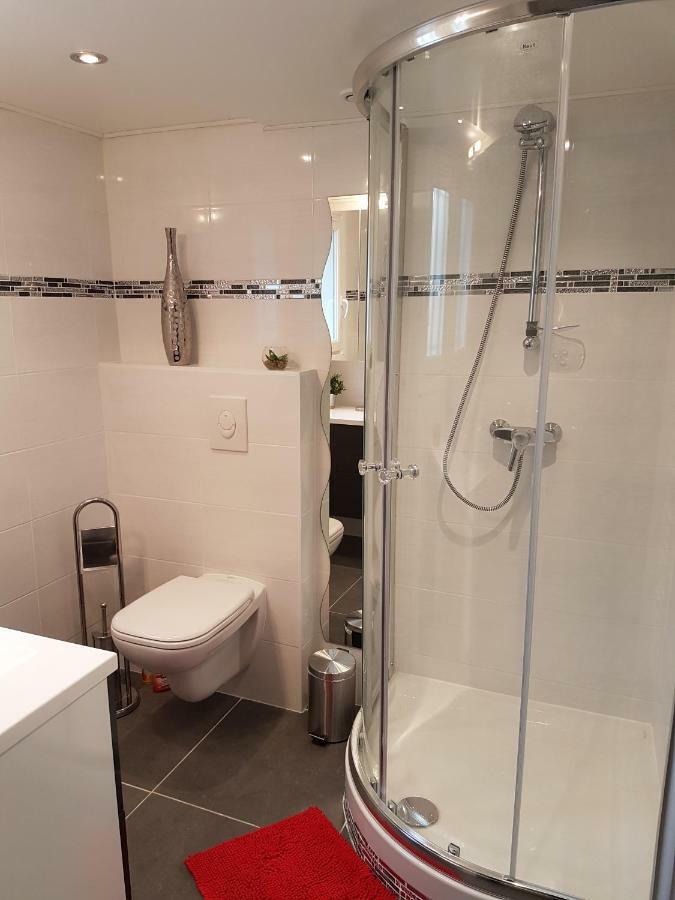 Mikado Apartment La Gaude Bagian luar foto
