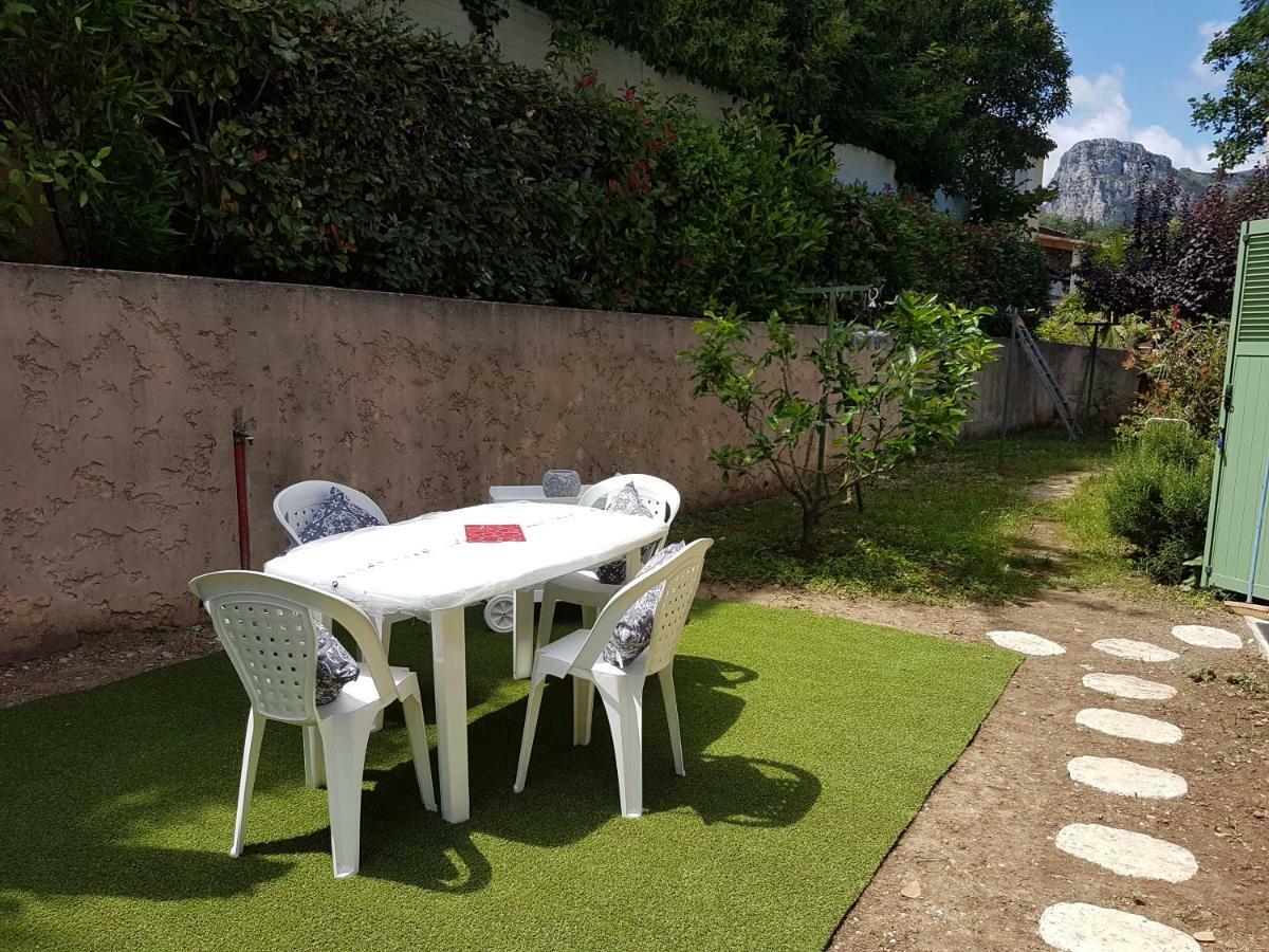 Mikado Apartment La Gaude Bagian luar foto